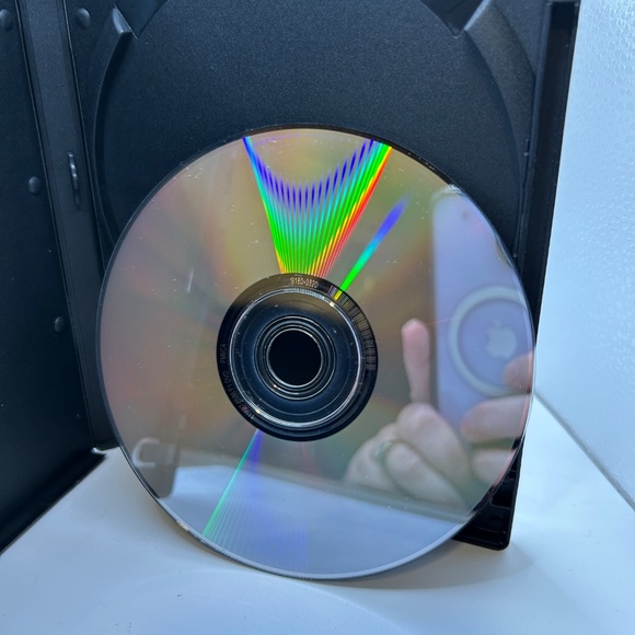 "Vengeance" DVD - Picture 2 of 4